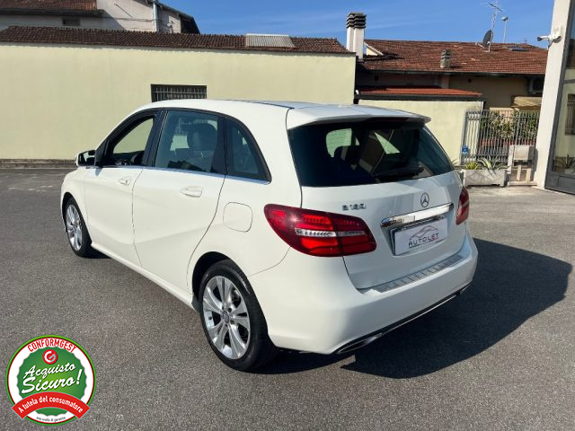 MERCEDES-BENZ B 180 usata, con Cronologia tagliandi