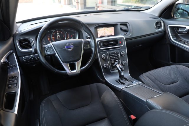 VOLVO V60 usata, con Sistema di navigazione