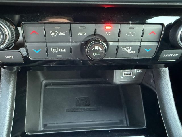 JEEP Compass usata, con Specchietti laterali elettrici