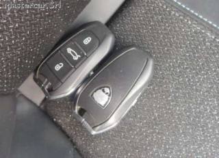 PEUGEOT 308 usata, con Sistema di navigazione