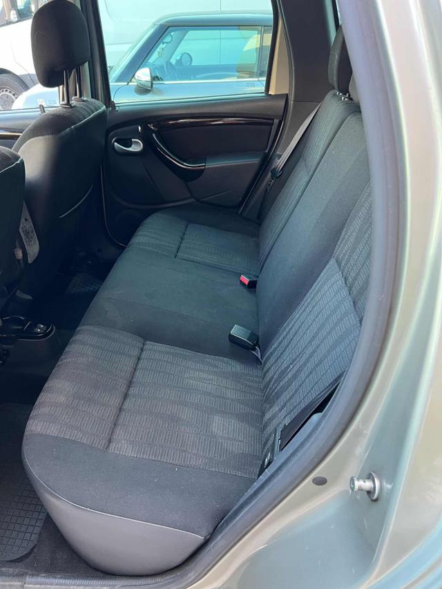 DACIA Duster usata 12