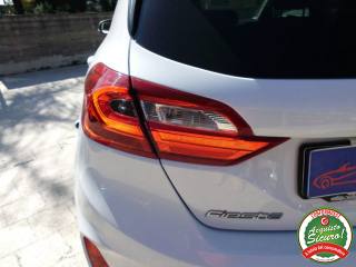 FORD Fiesta usata, con Luci diurne