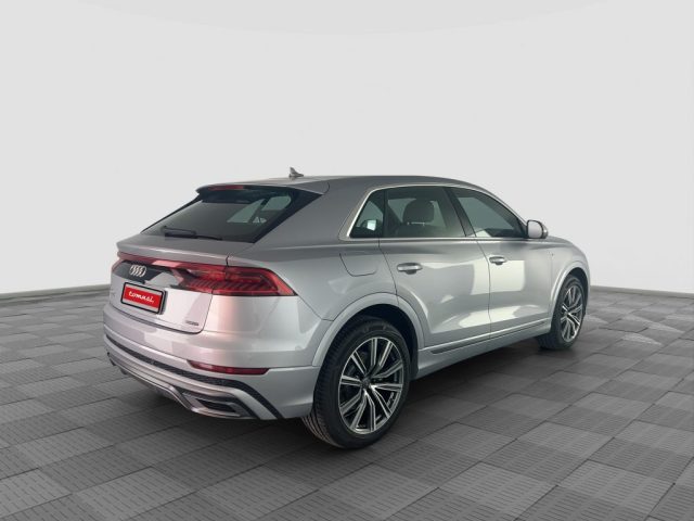 AUDI Q8 usata 4