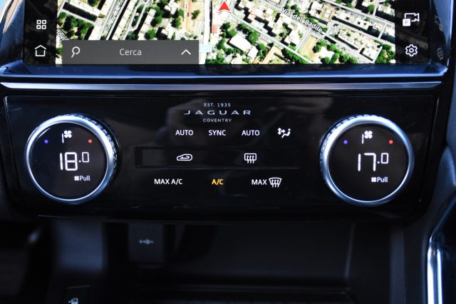 JAGUAR E-Pace usata, con Trazione integrale
