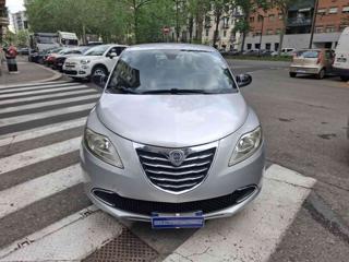 LANCIA Ypsilon usata, con Airbag