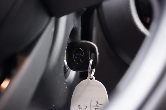 TOYOTA Aygo X usata, con Autoradio digitale