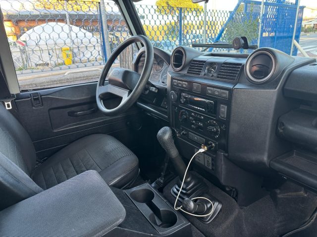 LAND ROVER Defender usata, con Ruota di riserva