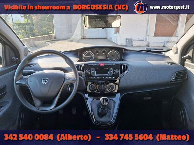LANCIA Ypsilon usata, con Fendinebbia