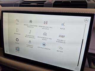 LAND ROVER Defender usata, con Volante in pelle