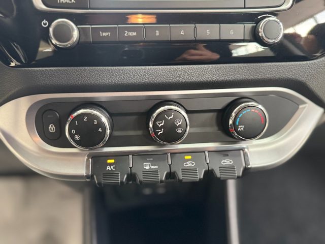KIA Rio usata, con Bracciolo