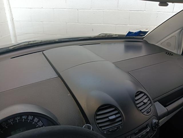 VOLKSWAGEN New Beetle usata 20