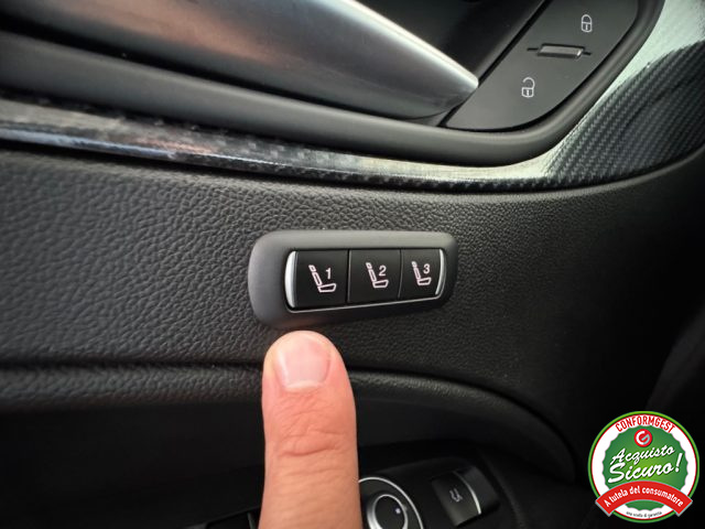 ALFA ROMEO Stelvio usata, con Park Distance Control