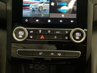 RENAULT Megane usata, con Specchietti laterali elettrici