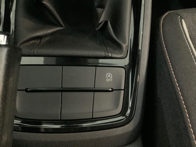 SKODA Kamiq usata, con Sensori di parcheggio posteriori