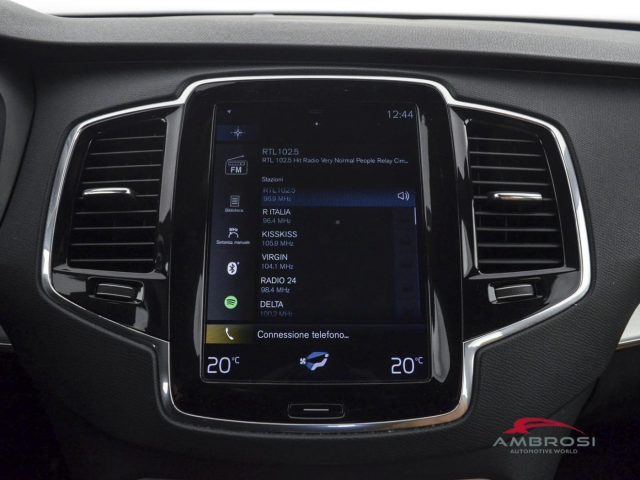 VOLVO XC90 usata 13