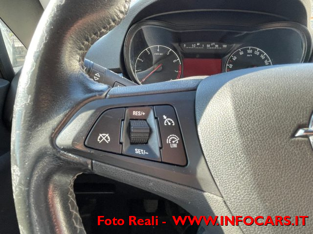 OPEL Corsa usata, con Specchietti laterali elettrici