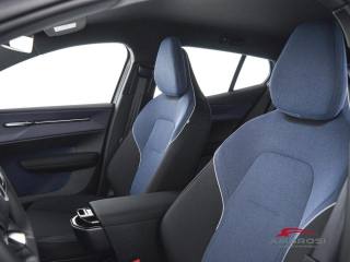 VOLVO EX30 usata 8