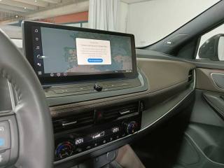 NISSAN Qashqai usata, con Fari LED