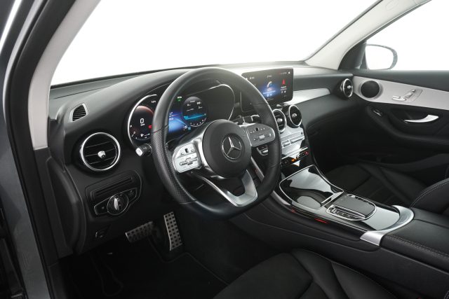 MERCEDES-BENZ GLC 220 usata 8