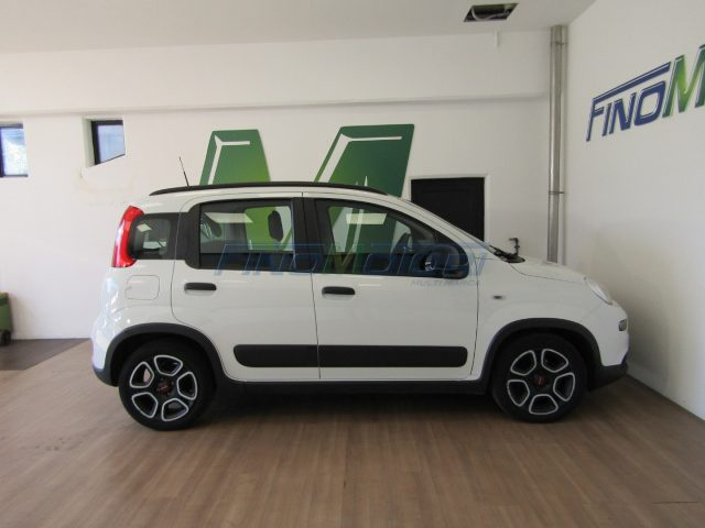 FIAT New Panda usata, con Autoradio digitale