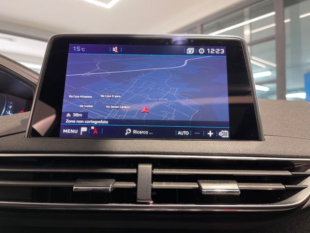 PEUGEOT 3008 usata, con Portellone posteriore elettrico