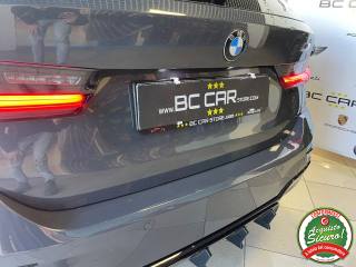 BMW 320 usata, con Volante multifunzione