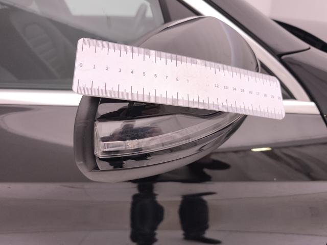 MERCEDES-BENZ GLC 300 usata, con Telecamera per parcheggio assistito