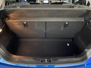 SUZUKI Ignis usata, con Sistema di navigazione