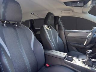 PEUGEOT 308 usata, con Touch screen