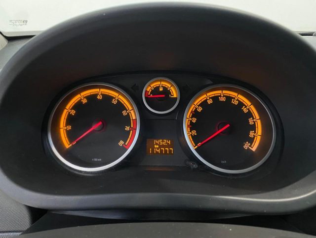 OPEL Corsa usata, con Climatizzatore
