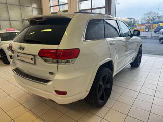 JEEP Grand Cherokee usata, con Autoradio