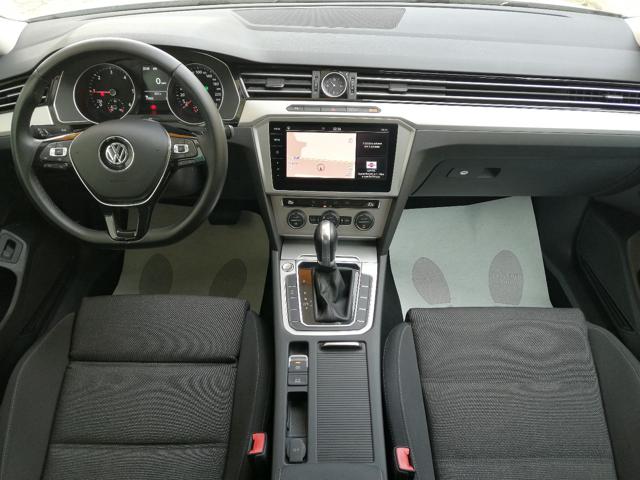 VOLKSWAGEN Passat Variant usata, con Cruise Control