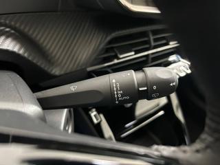PEUGEOT 2008 usata, con ESP
