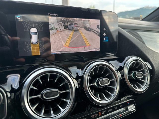 MERCEDES-BENZ GLA 200 usata, con ESP