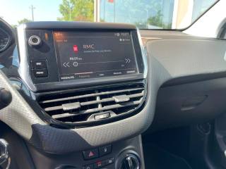 PEUGEOT 2008 usata, con Sistema di navigazione