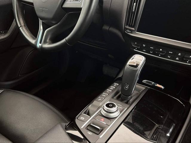 MASERATI Levante usata, con Volante in pelle