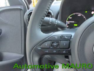 TOYOTA Yaris usata, con Volante in pelle