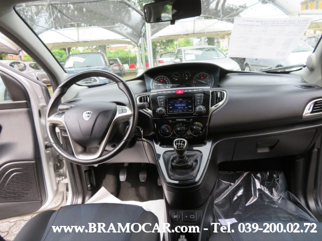 LANCIA Ypsilon usata, con Airbag posteriore