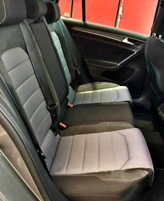 VOLKSWAGEN Golf usata, con Interni in pelle