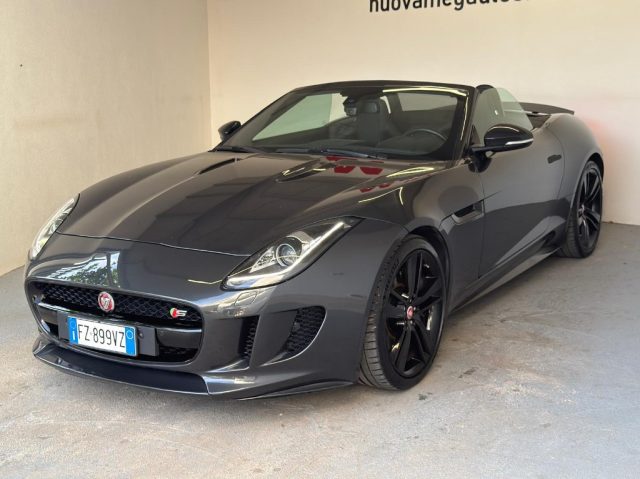 JAGUAR F-Type usata, con Fendinebbia