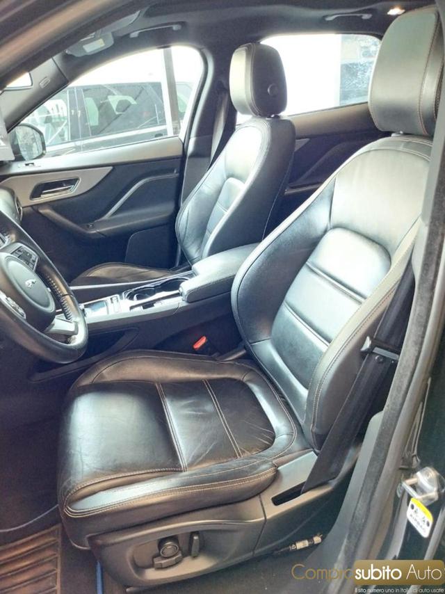 JAGUAR F-Pace usata, con Park Distance Control