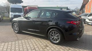 ALFA ROMEO Stelvio usata, con Autoradio