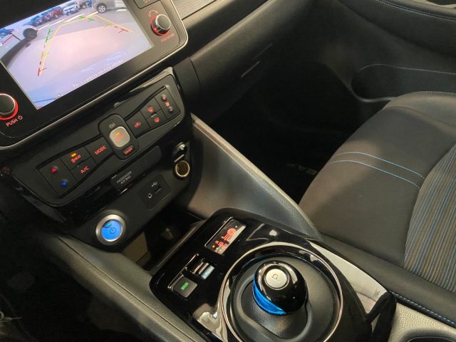 NISSAN Leaf usata, con Controllo trazione