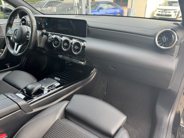 MERCEDES-BENZ CLA 200 usata, con Cruise Control
