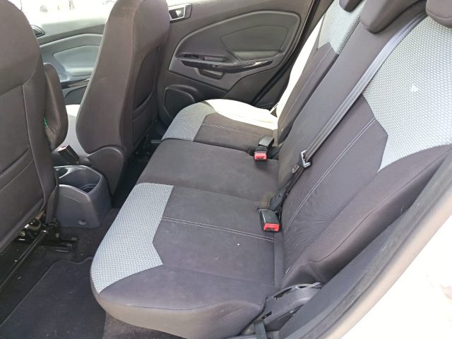 FORD EcoSport usata 10