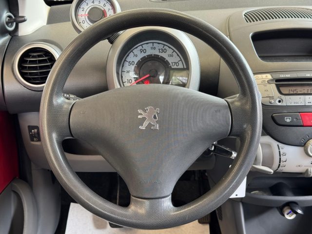 PEUGEOT 107 usata, con Luce d