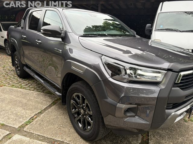 TOYOTA Hilux usata, con Telecamera per parcheggio assistito