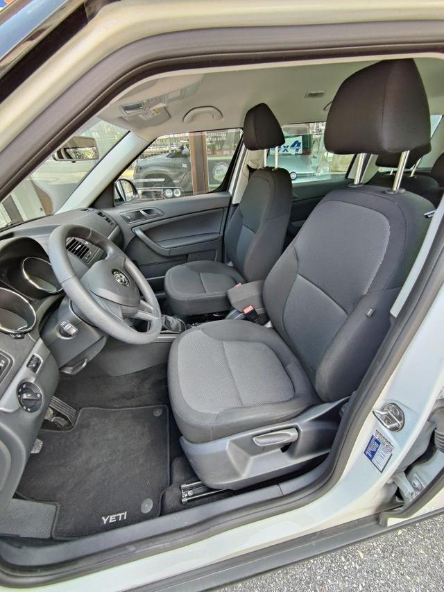 SKODA Yeti usata, con Autoradio