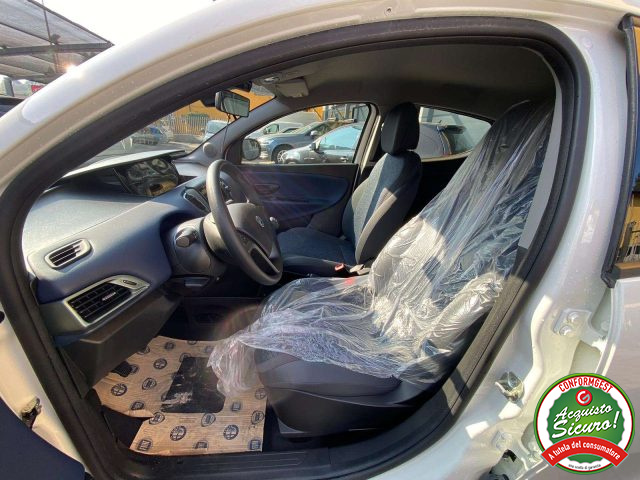 LANCIA Ypsilon usata, con Controllo trazione