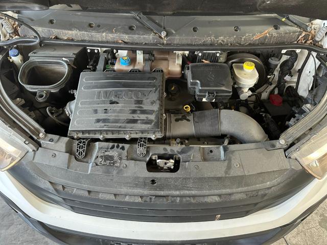 IVECO Daily usata 8
